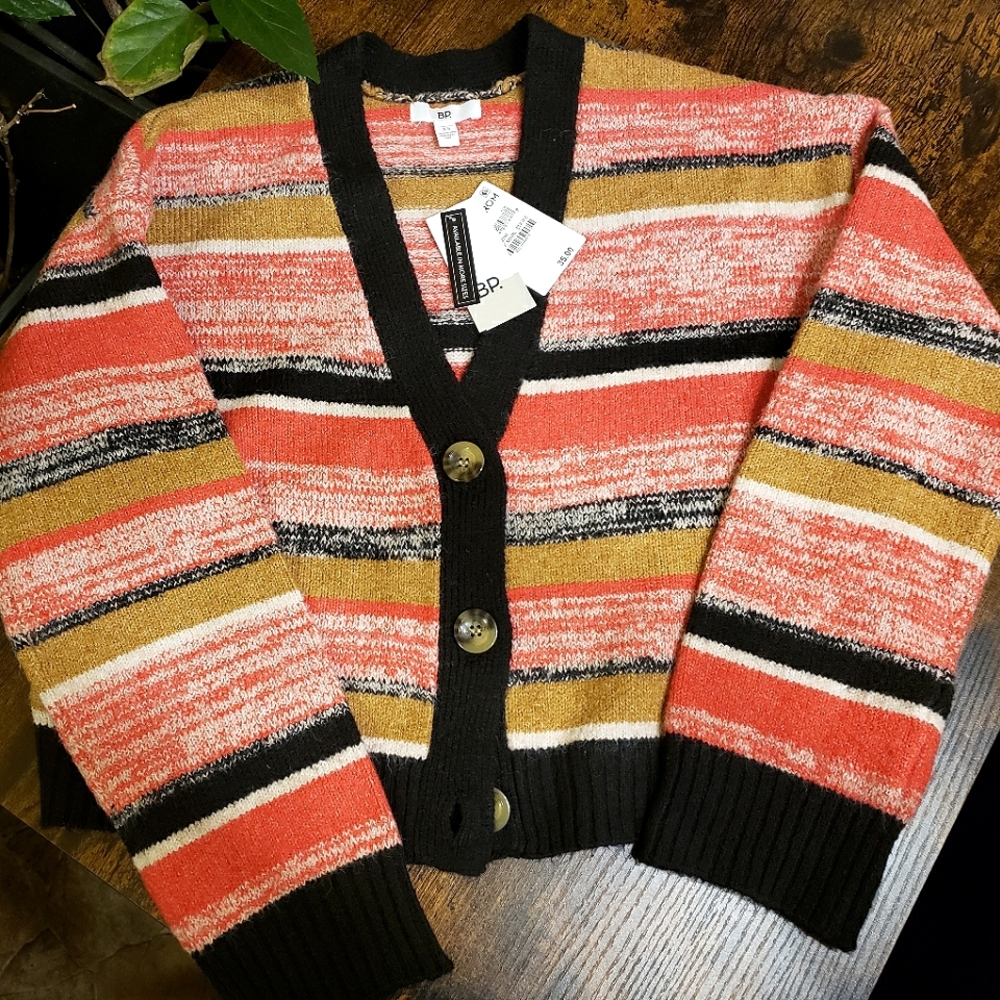NWT nordstrom BP super soft 3 button cardigan long sleeve NEW *1970s sty…